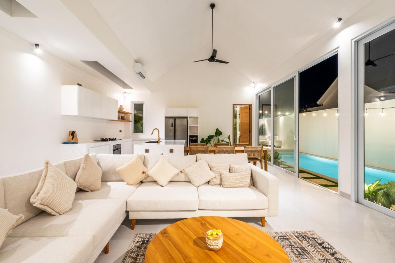 Casa Blanca Villa By Betterplace Uluwatu  Exterior photo
